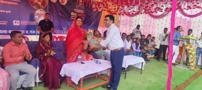 सामरी विधायक उदेश्वरी पैकरा पीएम जन मन योजना के तहत आदिवासी बहुल क्षेत्र भूलसी खुर्द पहुंच कर सुनी ग्रामीण जनता की समस्याएं सामरी विधायक उदेश्वरी पैकरा पीएम जन मन योजना के तहत आदिवासी बहुल क्षेत्र भूलसी खुर्द पहुंच कर सुनी ग्रामीण जनता की समस्याएं
