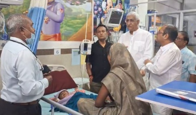 Former Health Minister TS Singhdeo visits Bilaspur's Maternal and Child Hospital to assess the situation after two infants tragically died following vaccination in Pattaitha village, Kota region.