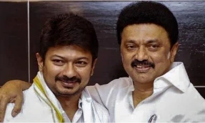 Tamil Nadu: तमिलनाडु के मुख्यमंत्री एमके स्टालिन ने मंत्रिमंडल में बड़े फेरबदल किए हैं। 'सनातन' पर विवादित टिप्पणी करने वाले उनके बेटे और राज्य सरकार में