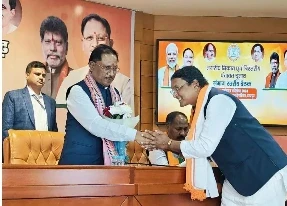 CG Politics: छत्तीसगढ़ में आगामी नगरीय निकाय चुनावों की तैयारी को लेकर बीजेपी की महत्वपूर्ण बैठक शनिवार 30 नवंबर को रायपुर स्थित