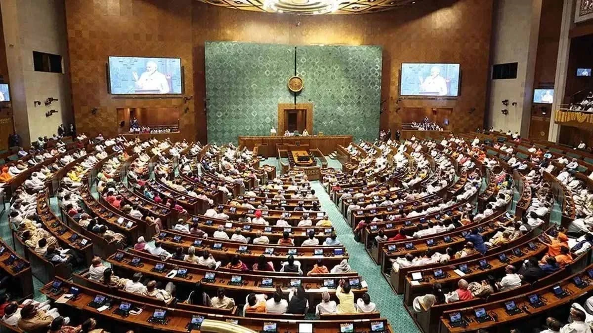 BJP MPs including Vijay Baghel and Radheshyam Rathia from Chhattisgarh, along with leaders like Giriraj Singh and Jyotiraditya Scindia, received notices for being absent during the One Nation One Election bill voting in Lok Sabha. The party has taken disciplinary action for their absence.