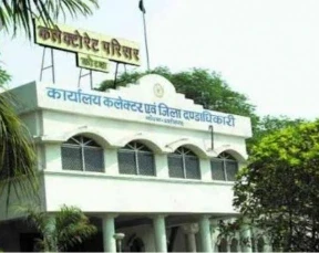 Patwari strike: छत्तीसगढ़ में ऑनलाइन काम का विरोध में पटवारी और राजस्व निरीक्षक हड़ताल पर है। जिसके कारण राजस्व विभाग के काम प्रभावित