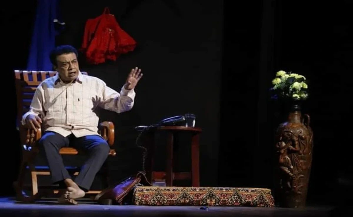 आलोक चटर्जी, रंगमंच के प्रसिद्ध अभिनेता जिनका निधन आज तड़के हुआ, उनके निधन के बाद शोक की लहर।