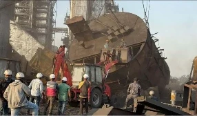 Accident at Kusum Smelters Plant: रायपुर-बिलासपुर हाईवे पर सरगांव के पास धमनी गांव स्थित कुसुम स्मेल्टर्स हादसे में पुलिस ने प्रबंधन के खिलाफ अपराध दर्ज कर लिया है। प्लांट इंचार्ज अमित