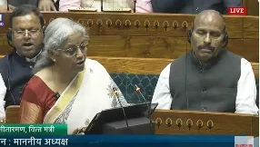 Union Budget 2025 Live: नई दिल्ली। संसद में वित्त मंत्री ने अपने बजट भाषण में कई बड़े ऐलान किए हैं। महिला उद्यमियों के लिए नई स्कीम, एक्सपोर्ट MSMEs के लिए 20 करोड़ तक