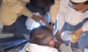 Hyderabad lift accident: हैदराबाद के मसाब टैंक इलाके में लिफ्ट और दीवार के बीच फंसने से एक 6 वर्ष का मासूम की दम घुटने से मौत हो गई। उसे गंभीर हालत में अस्पताल में भर्ती कराया गया था। लेकिन, इलाज के दौरान शनिवार (22 फरवरी) को