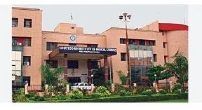 SIMS Bilaspur: बिलासपुर का सिम्स अस्पताल और मेडिकल कॉलेज जूनियर डॉक्टर से छेड़खानी को लेकर फिर चर्चा में आया है। सिम्स अस्पताल के मेडिसिन विभाग के एचओडी द्वारा जूनियर डॉक्टर के साथ छेड़छाड़ और उत्पीड़न करने के मा