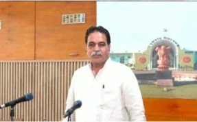 CG Assembly Budget Session: छत्तीसगढ़ विधानसभा के दूसरे दिन मंगलवार को प्रश्नकाल के दौरान विस में भाजपा विधायक राजेश मूणत ने गृह निर्माण समितियों के बायलॉज में संशोधन का मामला उठाया। जिस पर मंत्री केदार कश्यप ने