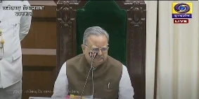 CG Vidhansabha Budget Session Live:  छत्तीसगढ़ विधानसभा के बजट सत्र के सातवें दिन बुधवार 5 मार्च को प्रश्नकाल में राजस्व मंत्री से जुड़े विभागों के साथ-साथ मुख्यमंत्री से संबंधित विभागों पर भी सवाल उठाए जाएंगे। इस दौरान कई महत्वपूर्ण