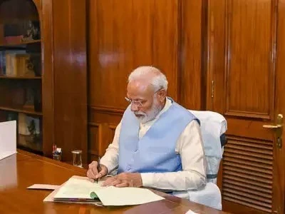 प्रधानमंत्री नरेंद्र मोदी