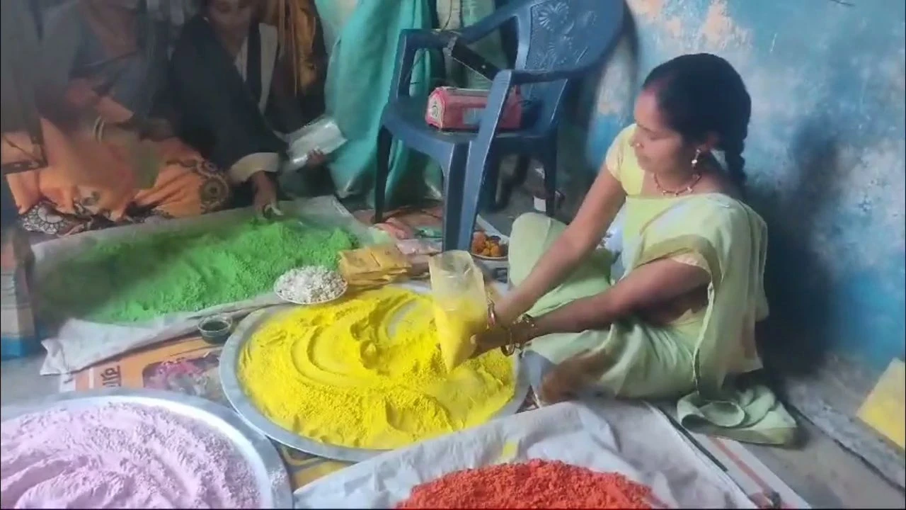 Herbal Gulal Made From Vegetable