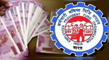 PF withdrawal limit : नौकरीपेशा व्यक्ति की सैलरी का कुछ अमाउंट पीएफ खाते में जमा होता है। पीएफ में जमा पैसे रिटायरमेंट के बाद ही मिलते हैं। लेकिन, कुछ आपातकालीन स्थिति में आप ये पैसा निकाल भी सकते हैं।