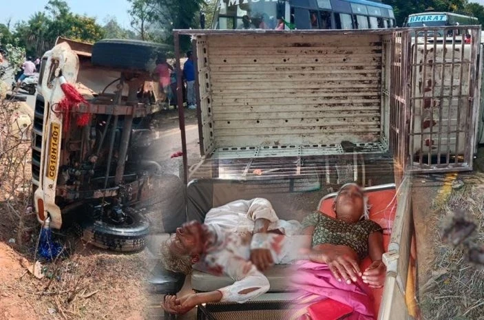 Accident: दंतेवाड़ा। बस्तर पंडुम में शामिल होने दंतेवाड़ा आ रहे ग्रामीणों से भरी एक पिकअप शनिवार सुबह पोटली गांव के पास पलट गई। हादसे में पिकअप में सवार 25 ग्रामीण घायल हो गए, जिनमें से 6 की हालत गंभीर