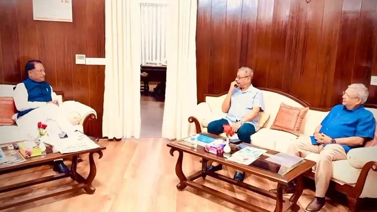 Dr. Naresh Trehan met CM Vishnu deo Sai in Delhi