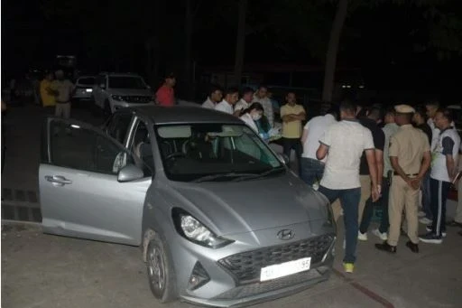 Shocking Buradi incident in Panchkula, 6 dead bodies of a business family found in a car, reason for mass suicide mentioned in suicide note