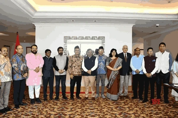 Indonesia Support India