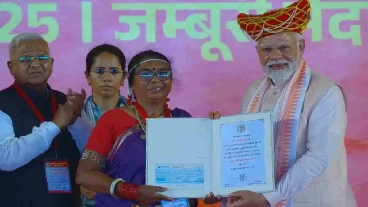 CG News : पीएम मोदी ने डॉ. जयमति कश्यप को देवी अहिल्याबाई राष्ट्रीय सम्मान 2024 से किया सम्मानित, 10 विषयों में की हैं एमए और पीएचडी CG News : पीएम मोदी ने डॉ. जयमति कश्यप को देवी अहिल्याबाई राष्ट्रीय सम्मान 2024 से किया सम्मानित, 10 विषयों में की हैं एमए और पीएचडी