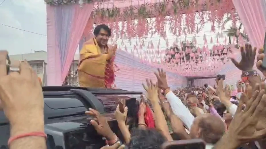 Pandit Dhirendra Shastri