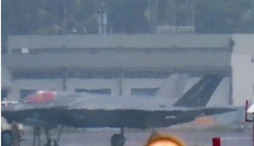Jet F 35, emergency landing in india , Thiruvananthapuram International Airport