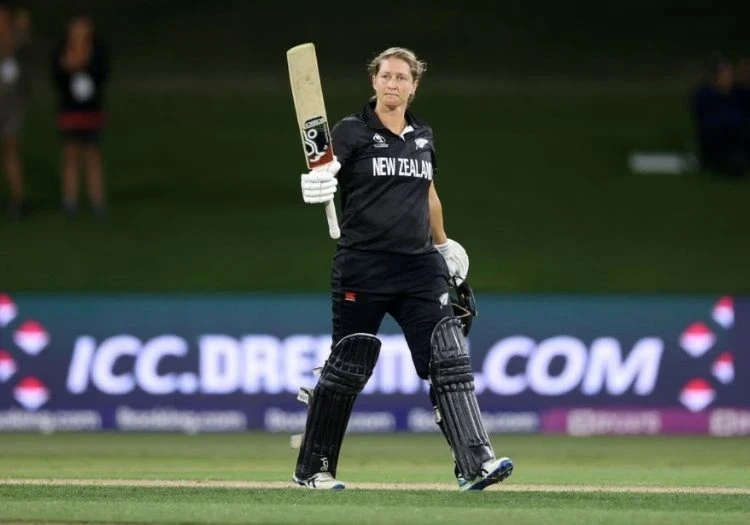 Sophie Devine Retirement