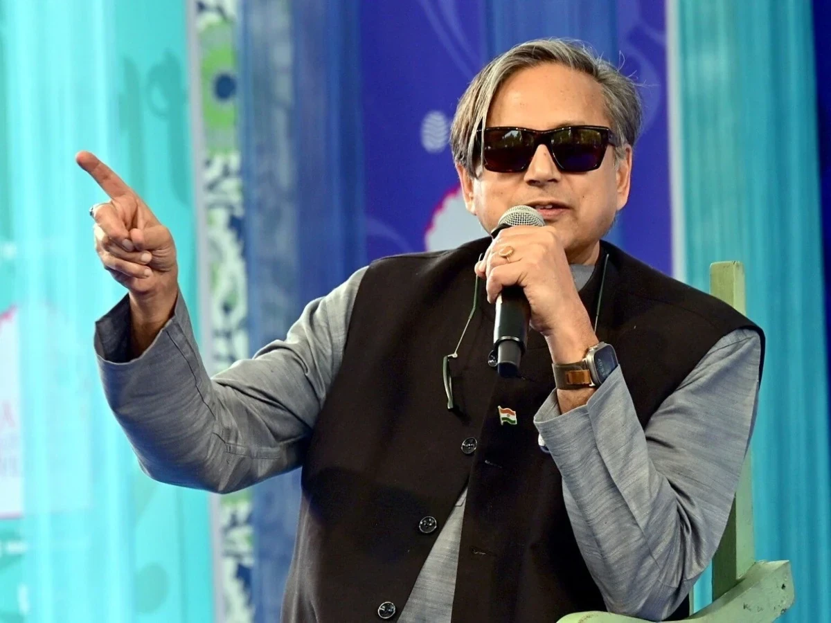 Shashi Tharoor