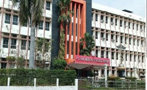 CG News: Tracheal wall made from nasal bone, patient gets relief, joint operation by doctors of 3 departments of Raipur Medical College