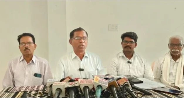 CG News: Sarva Adivasi Samaj raised 10 big issues in a press conference, warned of mass movement, demanded strict action against illegal Bangladeshis, said our daughters are not safe