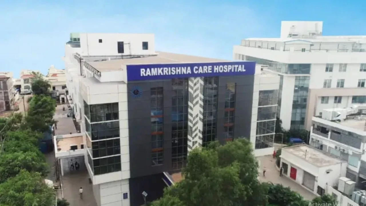 People attending a free hepatitis screening and vaccination camp in Raipur to support the Hepatitis‑Free Future campaign