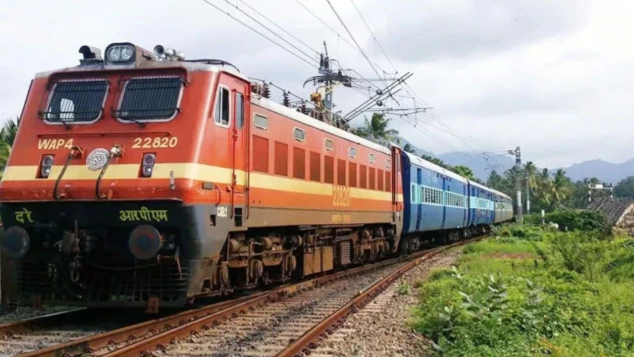 MP विधानसभा में कानून व्यवस्था पर हंगामा, विपक्ष के वॉकआउट और BJP के पलटवार की तस्वीर।