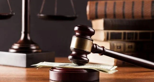 राजनांदगांव में गांजा तस्करी के खिलाफ SAFEMA कोर्ट द्वारा पुखराज चंदेल की संपत्ति फ्रीज करने की कार्रवाई।