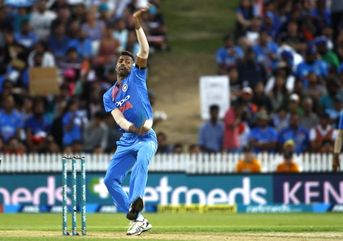 Hardik Pandya 100 Wickets