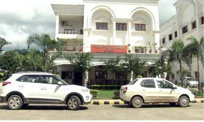 Political activity intensifies in Chhattisgarh following collapse of Women's Reservation Bill. BJP organizes a Mahila Janaakrosh Padyatra in Raipur, launches protests across state, and plans a women's conference on April 23–24.