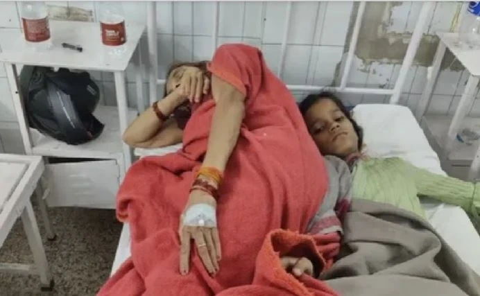 Gorakhpur News, Health Deteriorates After Eating Watermelon, Illness Linked to Maggi Consumption, Food Poisoning ,Gorakhpur Hospital, UP News,  District Hospital Gorakhpur