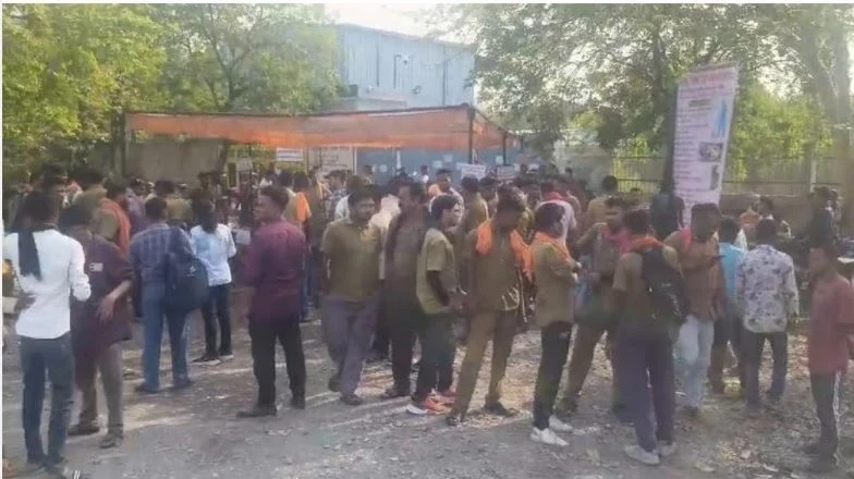 Raipur City News, Raipur Municipal Corporation, Door-to-Door Waste Collection, Sanitation Workers Strike