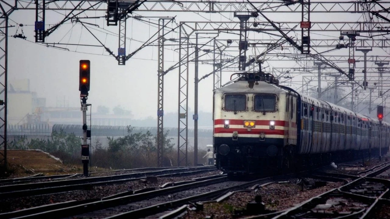 Jhansi-Lucknow MEMU Cancelled