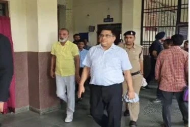Former IAS Anil Tuteja, Granted Bail, Supreme Court , DMF Scam Case