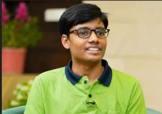 JEE Advanced Result 2026,Shubham Kumar Topper, Arohi Deshpande Topper Girls Among Girls