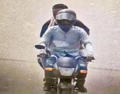 CG Crime, Durg, Bhilai, Gujarat, Vadodara, firing at garment trader, Chhattisgarh, Vadodara Police