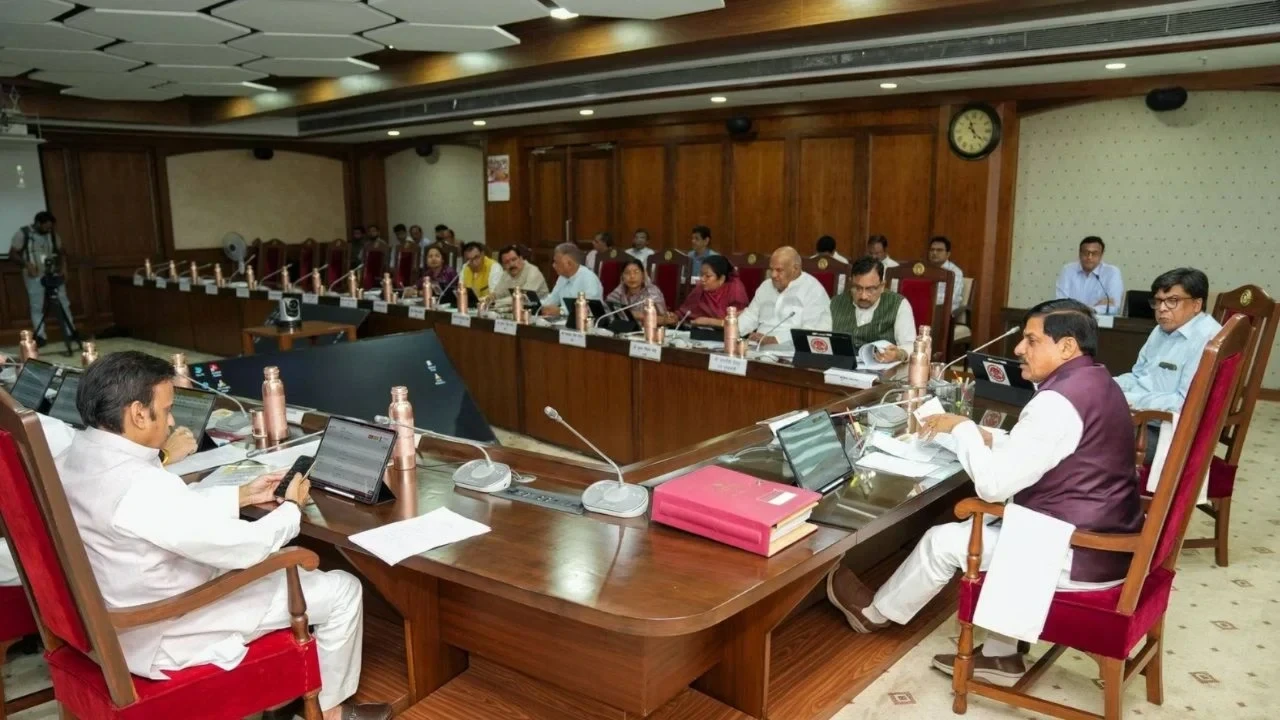 MP Cabinet