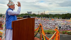 Independence Day 2024: प्रधानमंत्री मोदी के साथ लाल किले पर मौजूद होंगे 6000 खास मेहमान, यहां देखें सूची Independence Day 2024: प्रधानमंत्री मोदी के साथ लाल किले पर मौजूद होंगे 6000 खास मेहमान, यहां देखें सूची