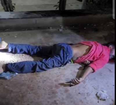 Construction worker falls to death from 6th floor of Sapphire Green Society in Raipur while talking on mobile phone. Police investigate the cause of the accident.